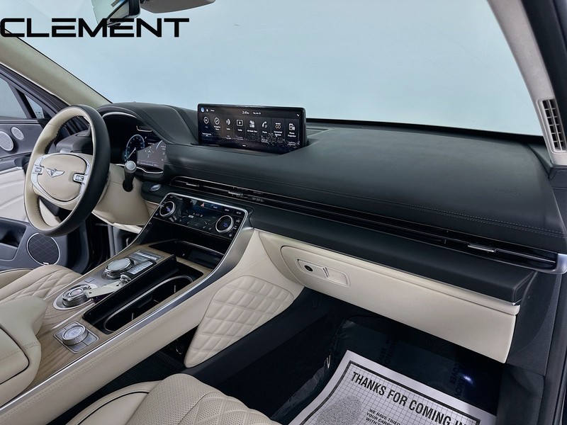 Genesis GV80 Vehicle Full-screen Gallery Image 37