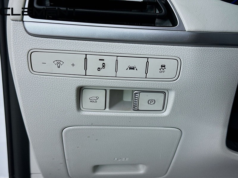 Hyundai Palisade Vehicle Full-screen Gallery Image 13
