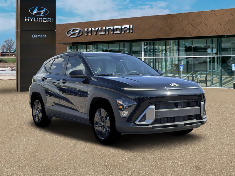 Hyundai Kona Vehicle Full-screen Gallery Image 11