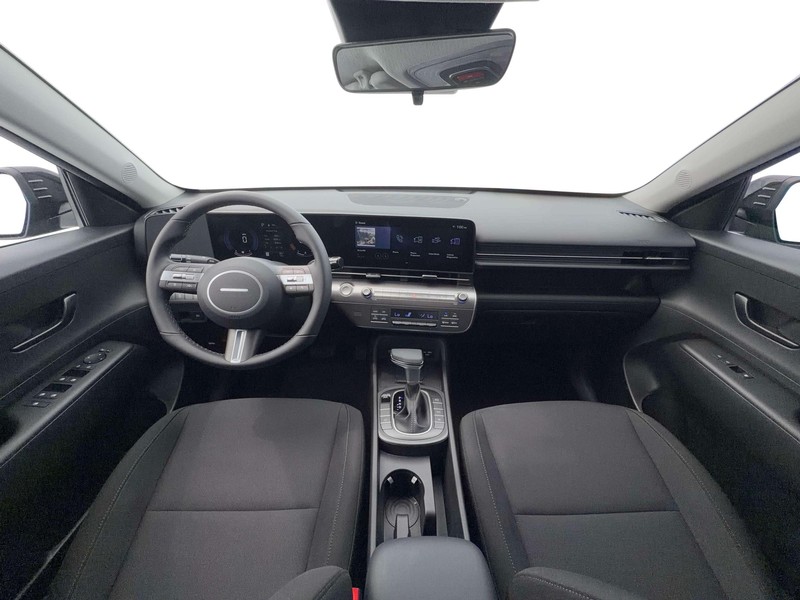 Hyundai Kona Vehicle Full-screen Gallery Image 13