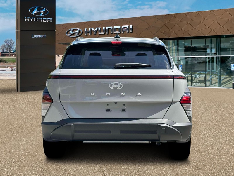 Hyundai Kona Vehicle Full-screen Gallery Image 6