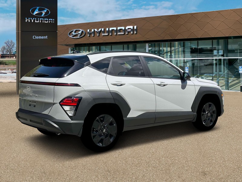 Hyundai Kona Vehicle Full-screen Gallery Image 8