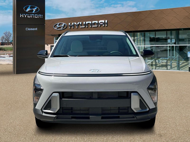 Hyundai Kona Vehicle Full-screen Gallery Image 12