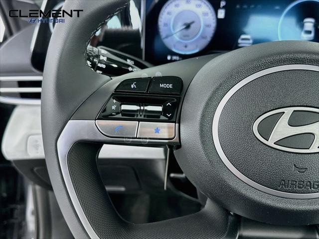 Hyundai Elantra Vehicle Full-screen Gallery Image 14