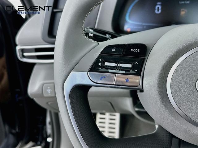 Hyundai Elantra Vehicle Full-screen Gallery Image 14