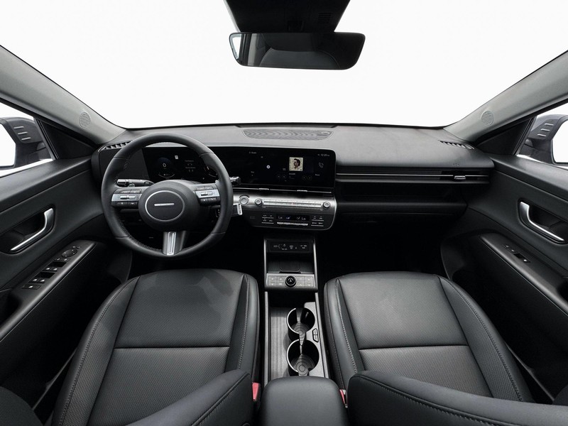 Hyundai Kona Vehicle Full-screen Gallery Image 13
