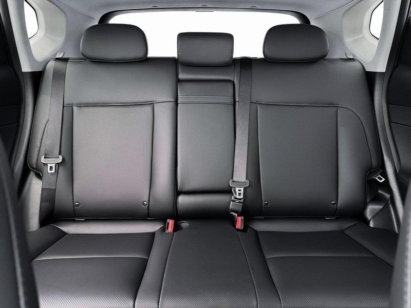 Hyundai Kona Vehicle Full-screen Gallery Image 16