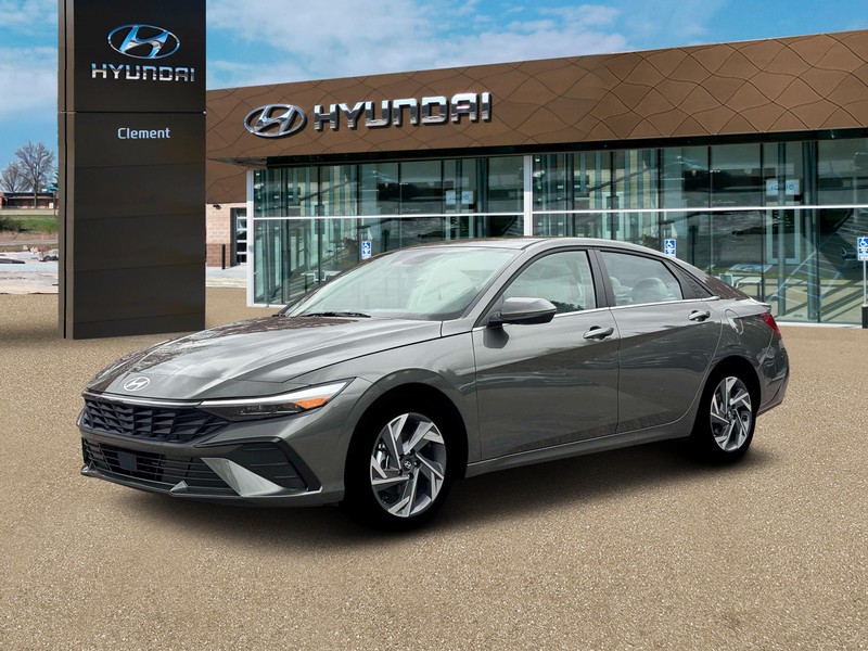 Hyundai Elantra Vehicle Full-screen Gallery Image 2