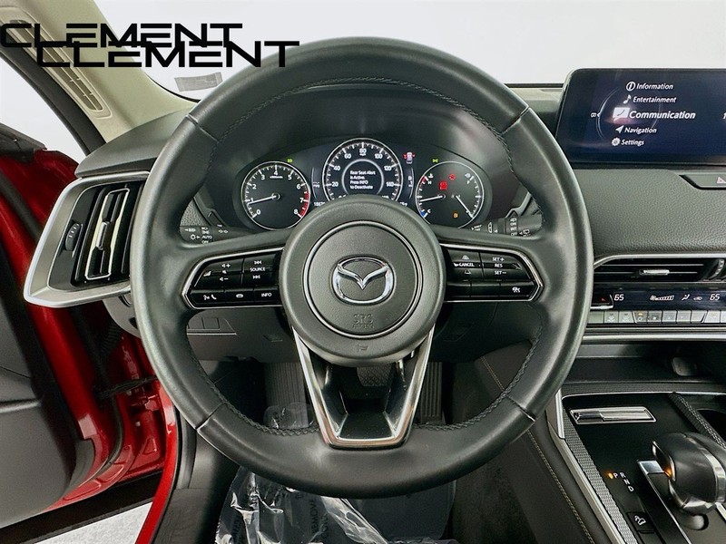 Mazda CX-90 Vehicle Full-screen Gallery Image 19