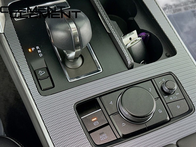 Mazda CX-90 Vehicle Full-screen Gallery Image 30