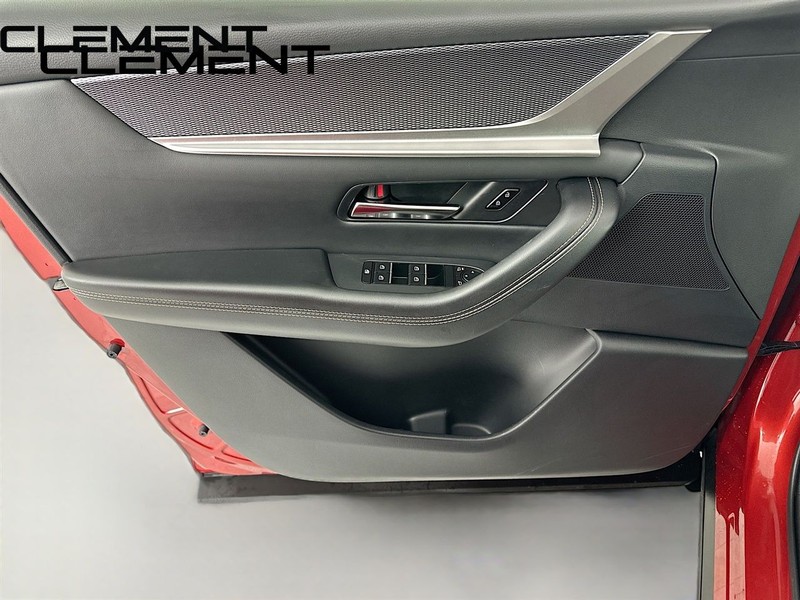 Mazda CX-90 Vehicle Full-screen Gallery Image 35