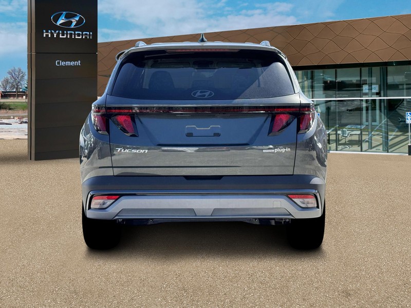 Hyundai Tucson Plug-In Hybrid Vehicle Full-screen Gallery Image 6