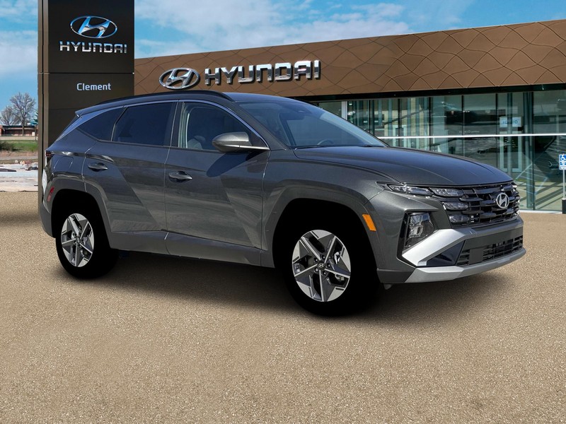 Hyundai Tucson Plug-In Hybrid Vehicle Full-screen Gallery Image 10