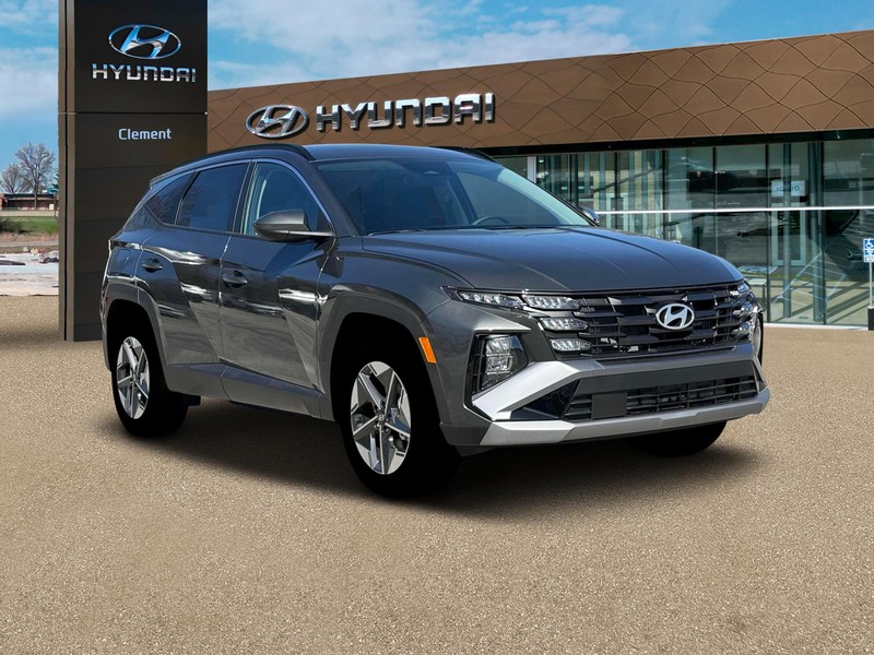 Hyundai Tucson Plug-In Hybrid Vehicle Full-screen Gallery Image 11