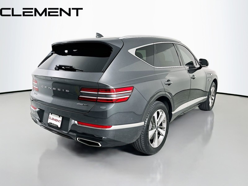 Genesis GV80 Vehicle Full-screen Gallery Image 7