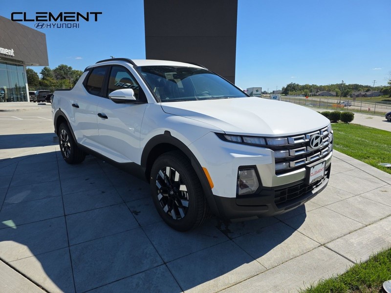Hyundai Santa Cruz Vehicle Full-screen Gallery Image 3