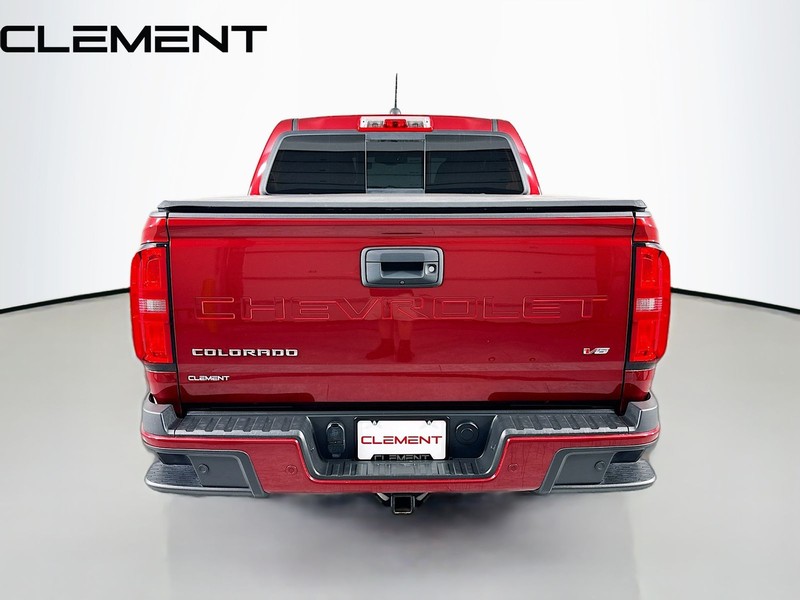 Chevrolet Colorado Vehicle Full-screen Gallery Image 8