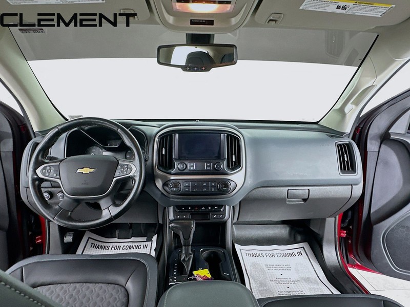 Chevrolet Colorado Vehicle Full-screen Gallery Image 12