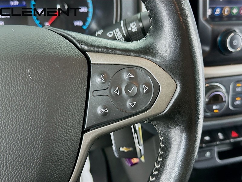 Chevrolet Colorado Vehicle Full-screen Gallery Image 17