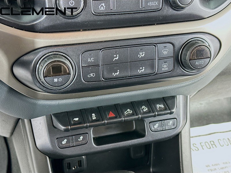 Chevrolet Colorado Vehicle Full-screen Gallery Image 22