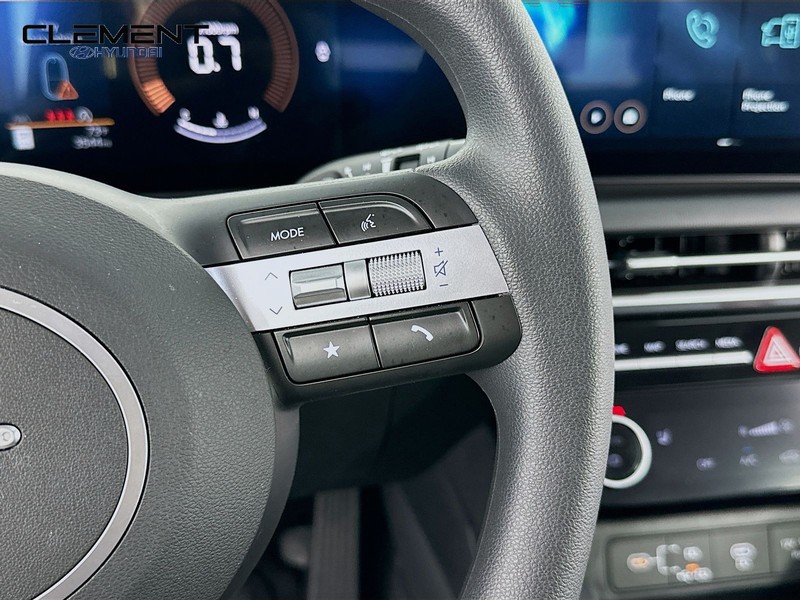 Hyundai Tucson Vehicle Full-screen Gallery Image 15