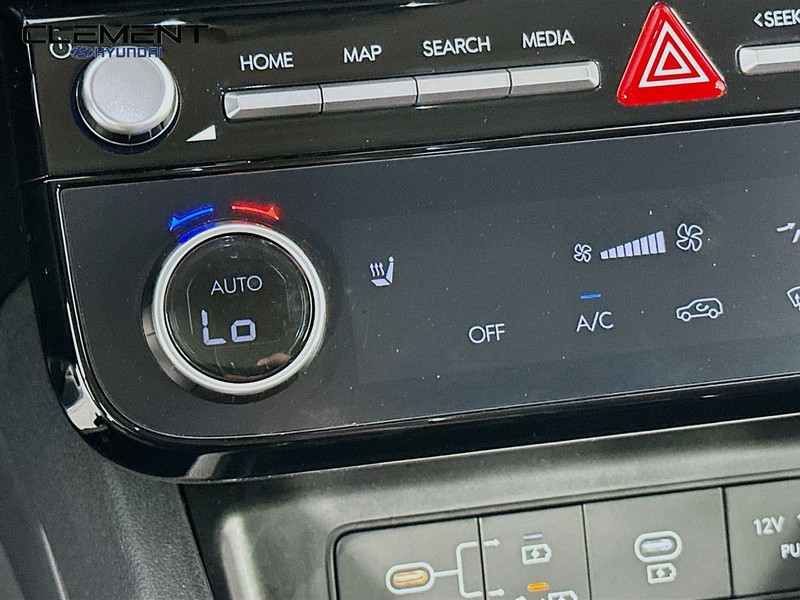 Hyundai Tucson Vehicle Full-screen Gallery Image 20