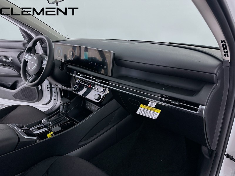 Hyundai Tucson Vehicle Full-screen Gallery Image 34