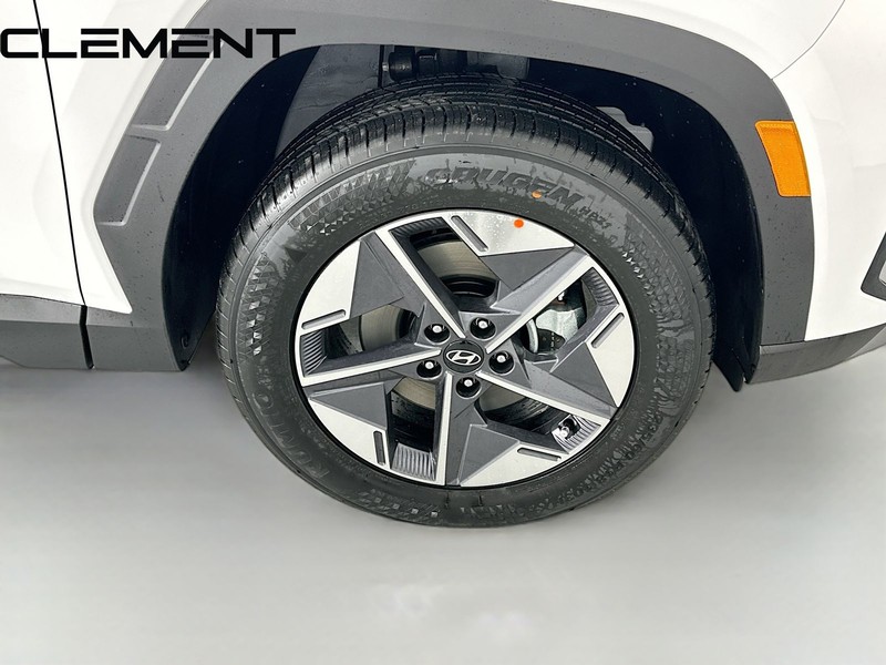 Hyundai Tucson Vehicle Full-screen Gallery Image 36