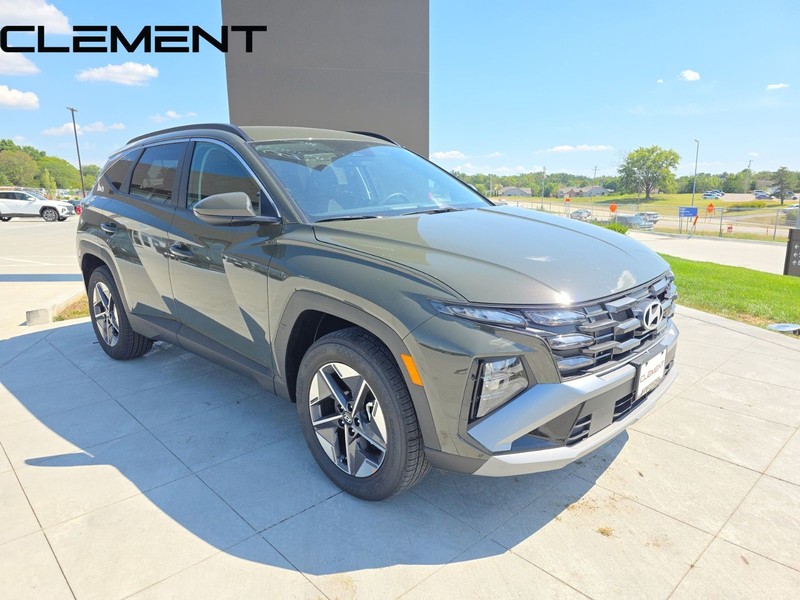 Hyundai Tucson Vehicle Full-screen Gallery Image 5