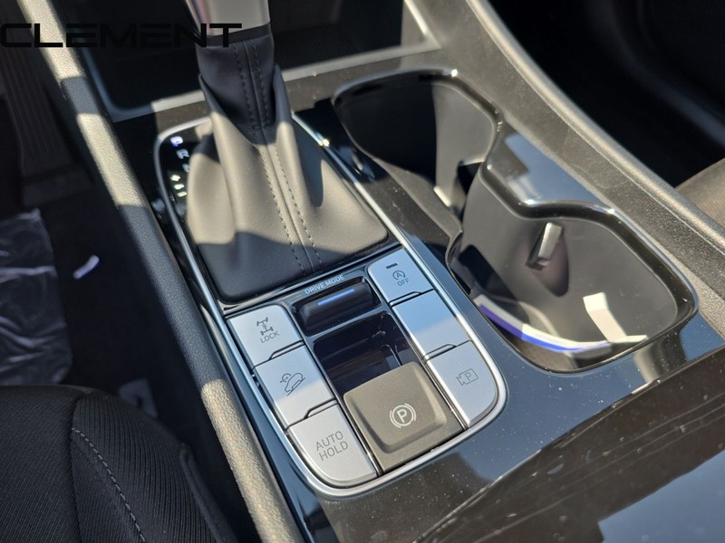 Hyundai Tucson Vehicle Full-screen Gallery Image 25