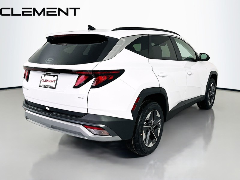 Hyundai Tucson Vehicle Full-screen Gallery Image 7
