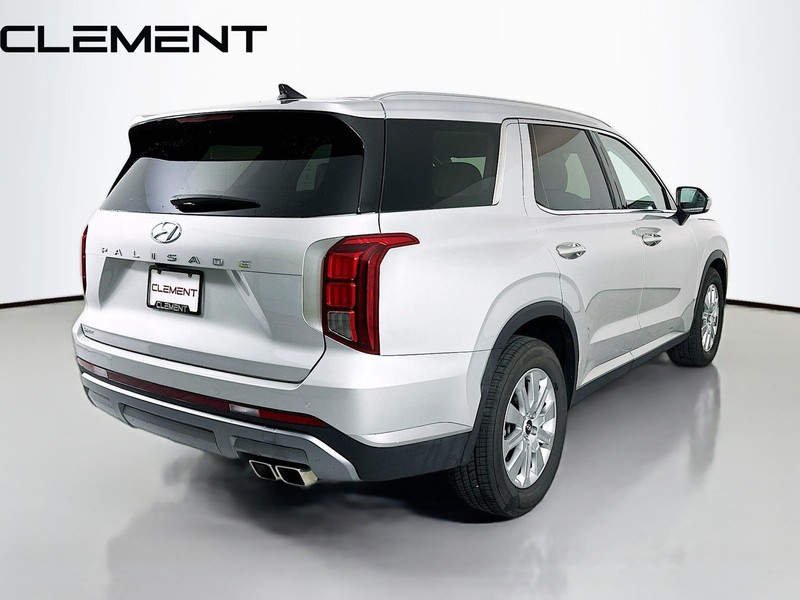 Hyundai Palisade Vehicle Full-screen Gallery Image 7