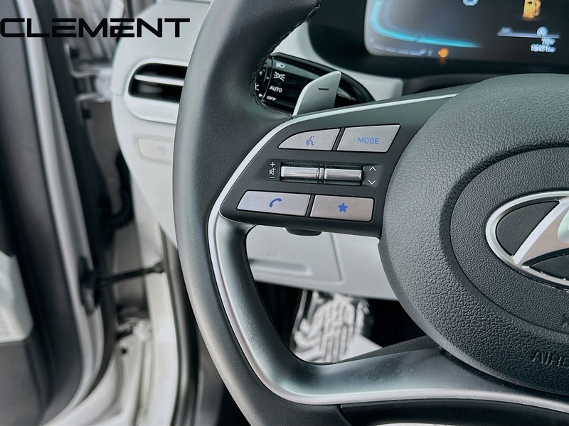 Hyundai Palisade Vehicle Full-screen Gallery Image 15