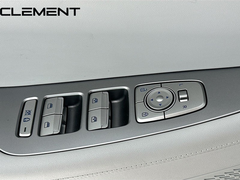 Hyundai Palisade Vehicle Full-screen Gallery Image 25