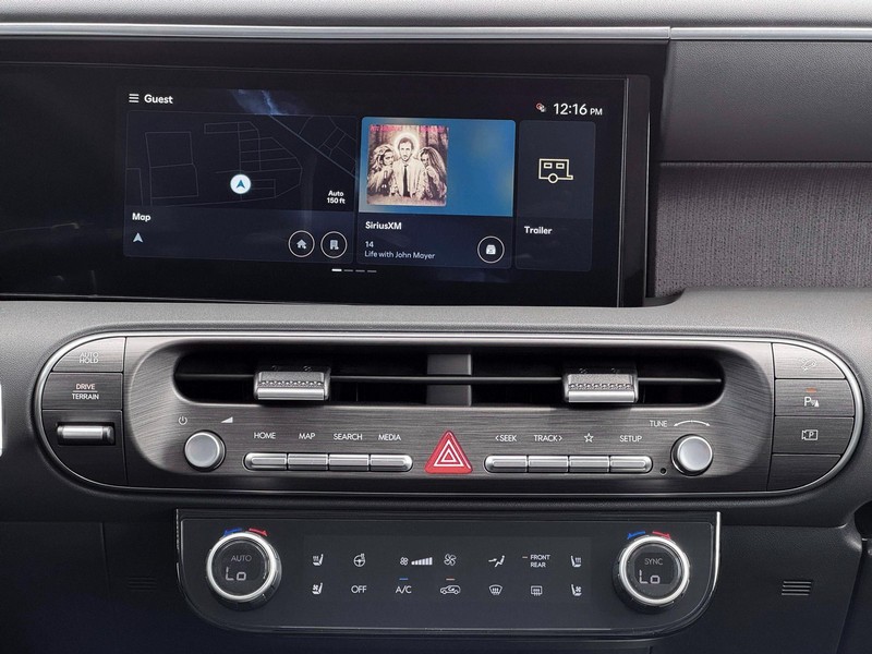 Hyundai Palisade Vehicle Full-screen Gallery Image 18