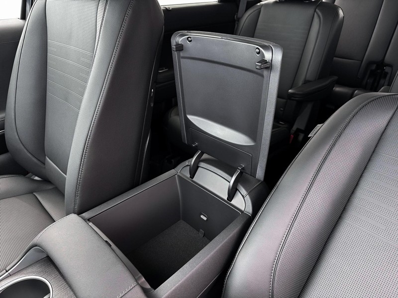 Hyundai Palisade Vehicle Full-screen Gallery Image 19