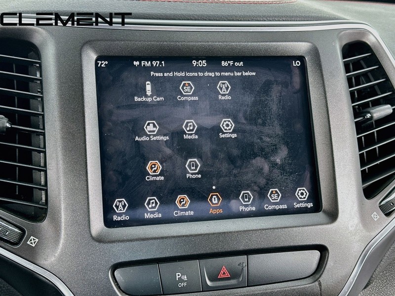 Jeep Cherokee Vehicle Full-screen Gallery Image 19
