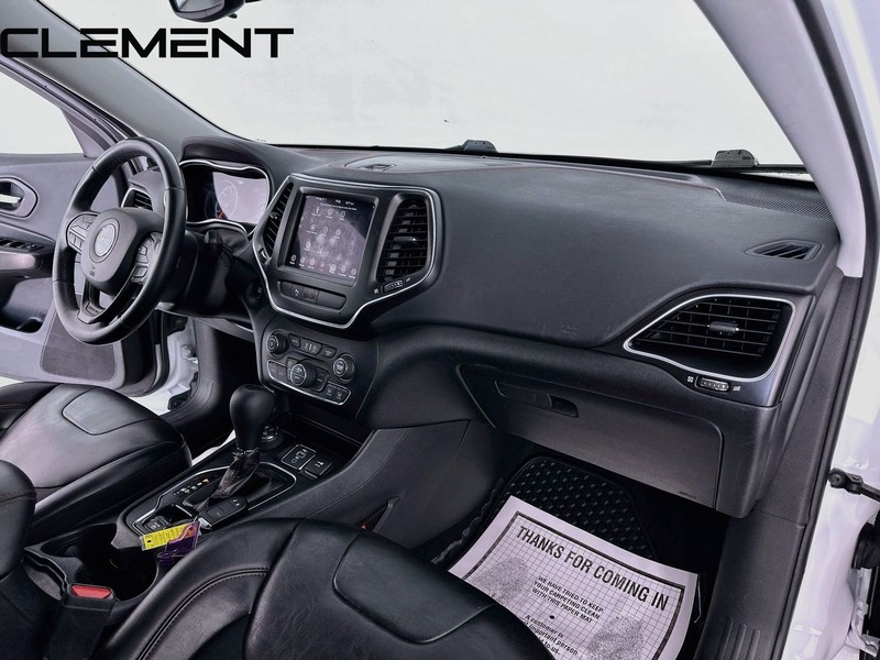 Jeep Cherokee Vehicle Full-screen Gallery Image 33