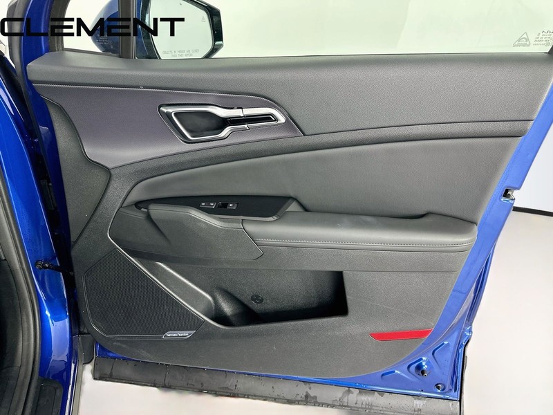 Kia Sportage Vehicle Image 37