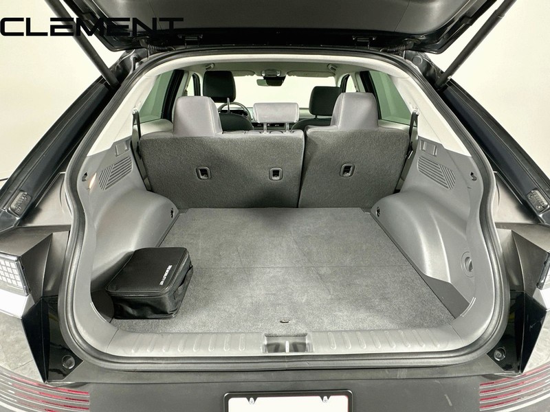 Hyundai IONIQ 5 Vehicle Image 11