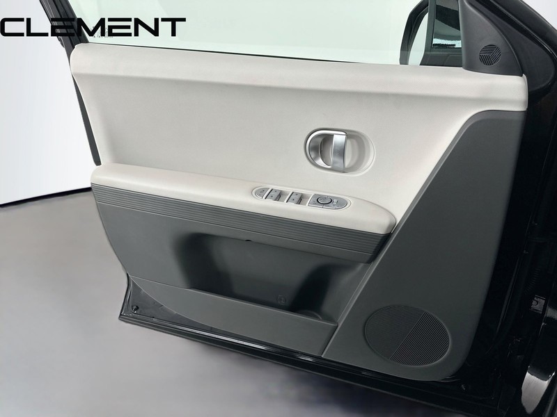 Hyundai IONIQ 5 Vehicle Image 24