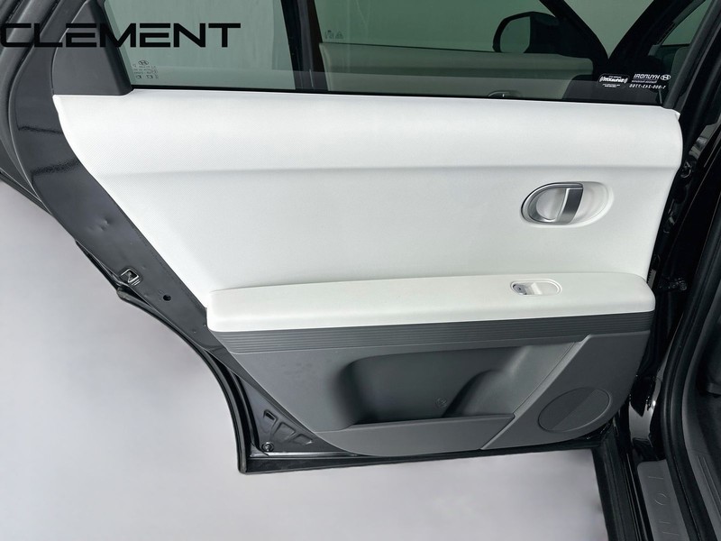 Hyundai IONIQ 5 Vehicle Image 28