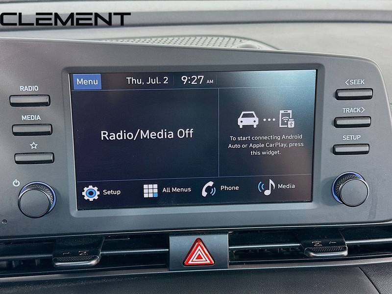 Hyundai Elantra Vehicle Image 19