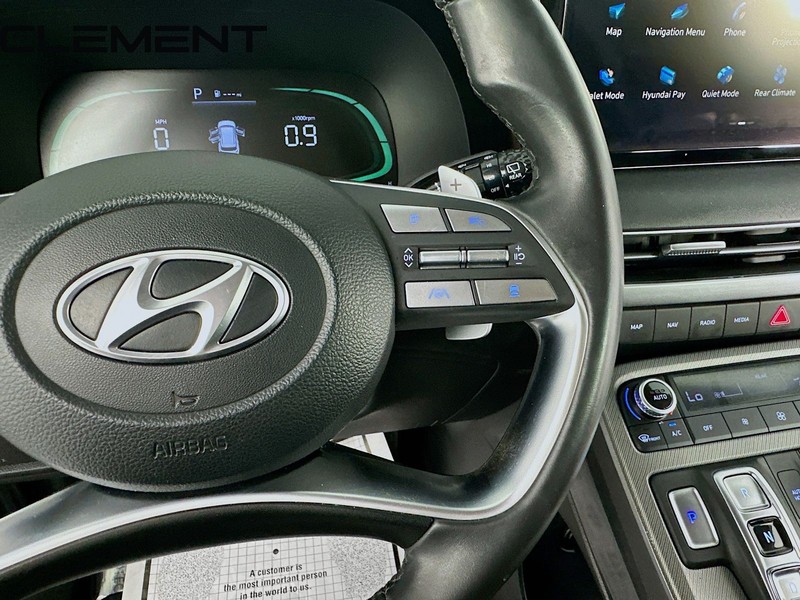 Hyundai Palisade Vehicle Full-screen Gallery Image 17
