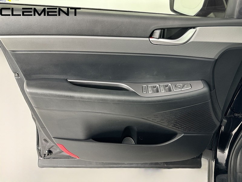 Hyundai Palisade Vehicle Full-screen Gallery Image 28