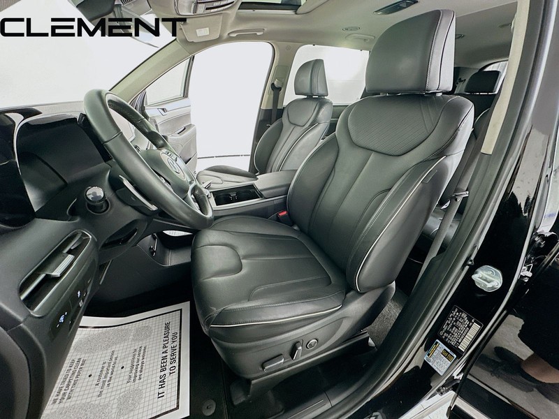 Hyundai Palisade Vehicle Full-screen Gallery Image 30