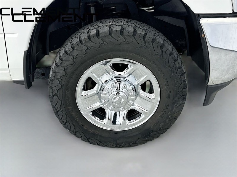 Ram 2500 Vehicle Full-screen Gallery Image 41