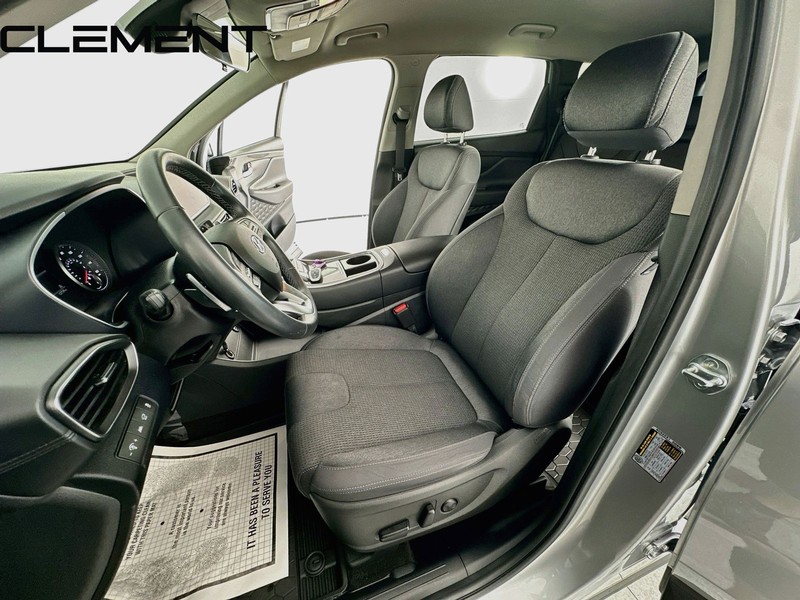 Hyundai Santa Fe Vehicle Image 29
