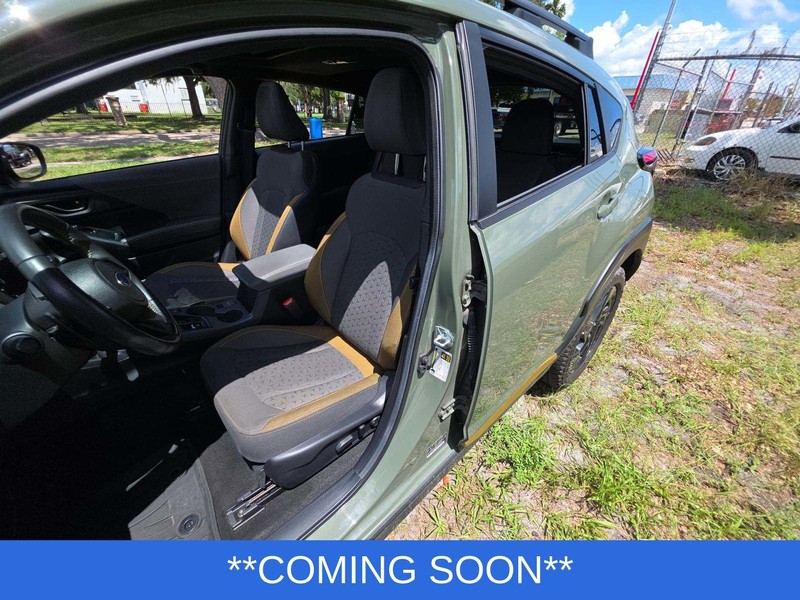 Subaru Crosstrek Vehicle Image 03