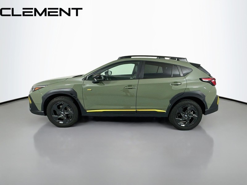 Subaru Crosstrek Vehicle Full-screen Gallery Image 6